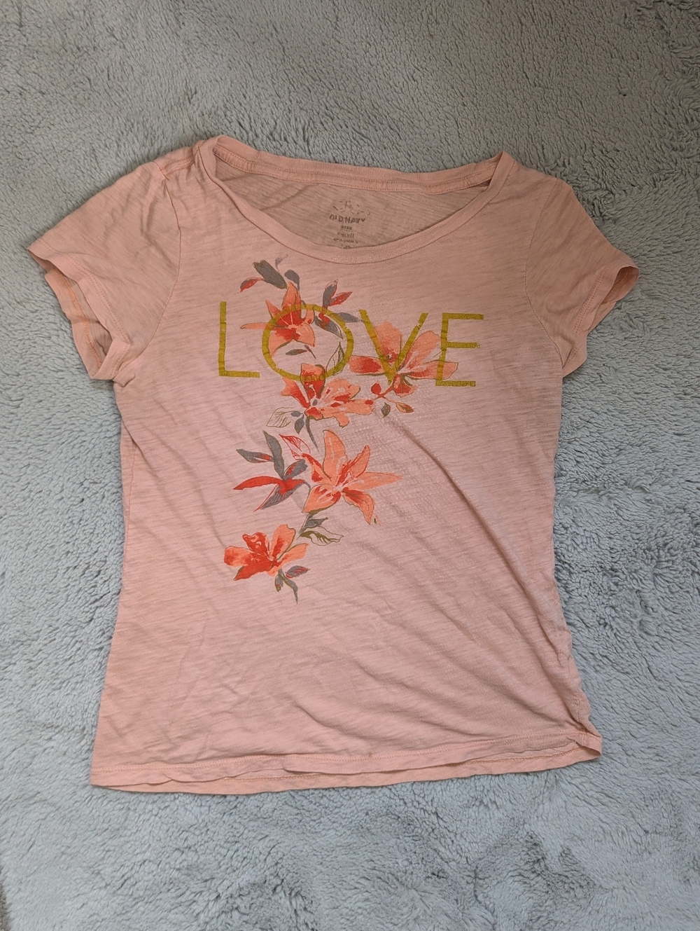 2011 Old Navy Peach "LOVE" Floral Graphic Tee | Small